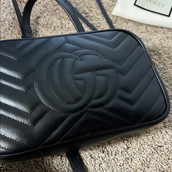 3301 Gucci Black Crossbody Bag Small - Picture 2 of 11